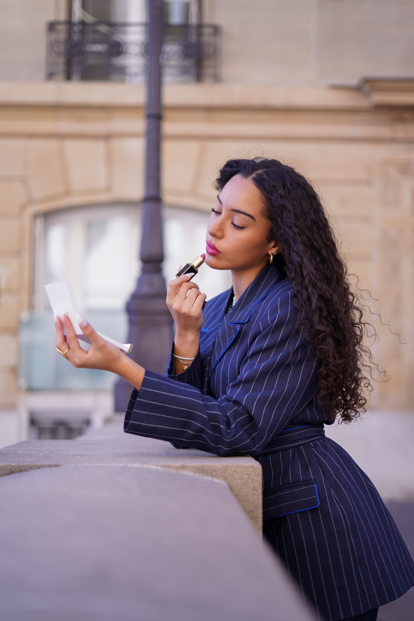 Veste croisée ZAYNA disponible en pré-commande