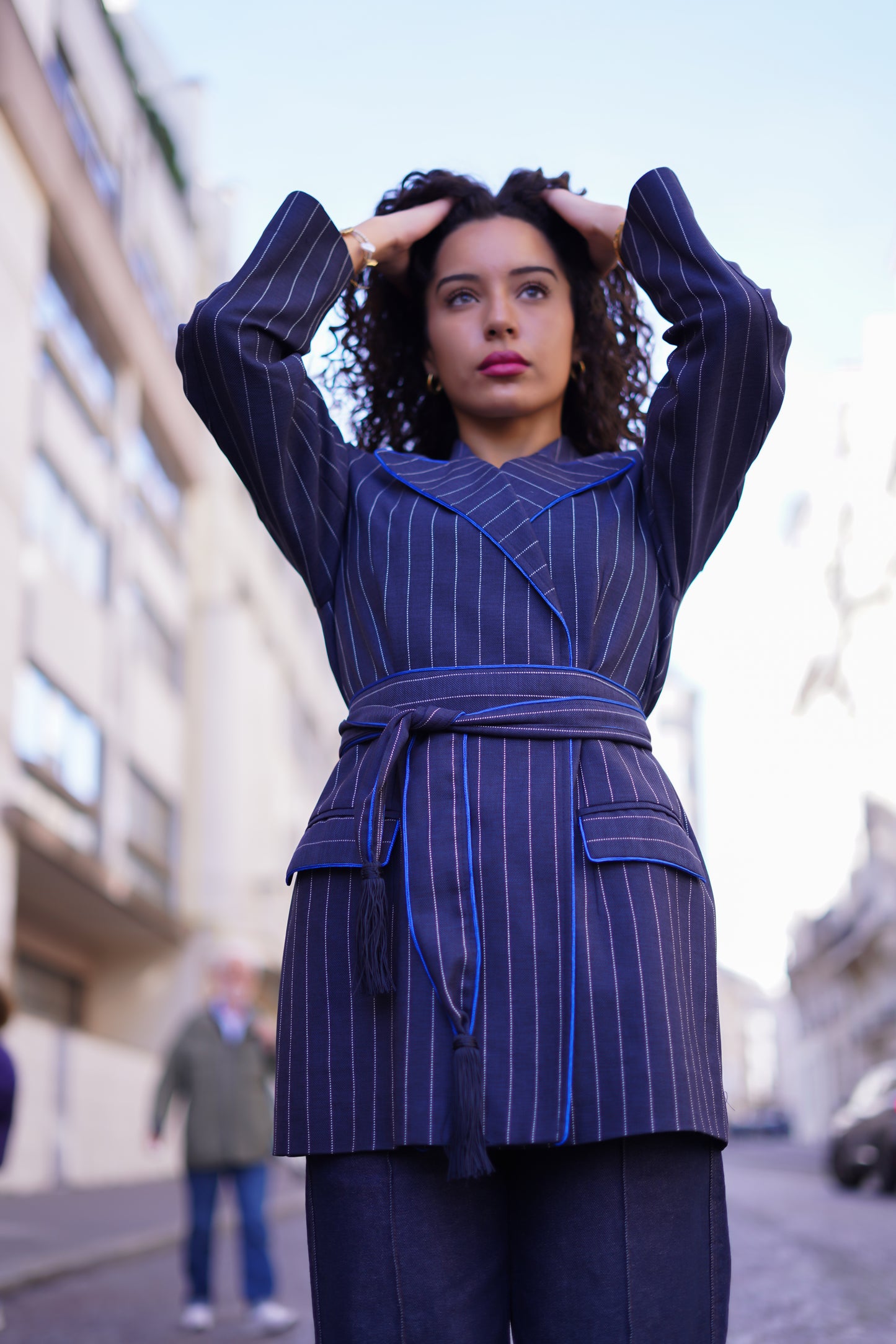 Veste croisée ZAYNA disponible en pré-commande